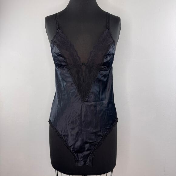 VINTAGE Lily Of France Black Teddy Bodysuit Lace Floral Satin Spaghetti Strap 34 - Picture 2 of 6